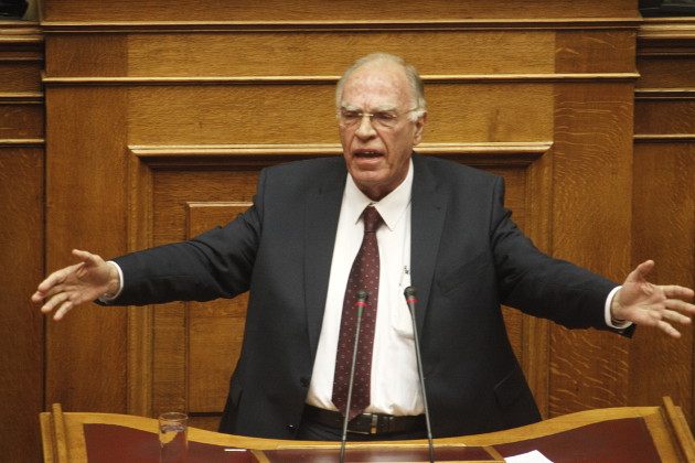 Υψηλοί τόνοι από τους πολιτικούς αρχηγούς