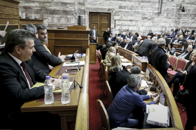 Άνοιξε τα χαρτιά του ο Τσακαλώτος για το πολυνομοσχέδιο