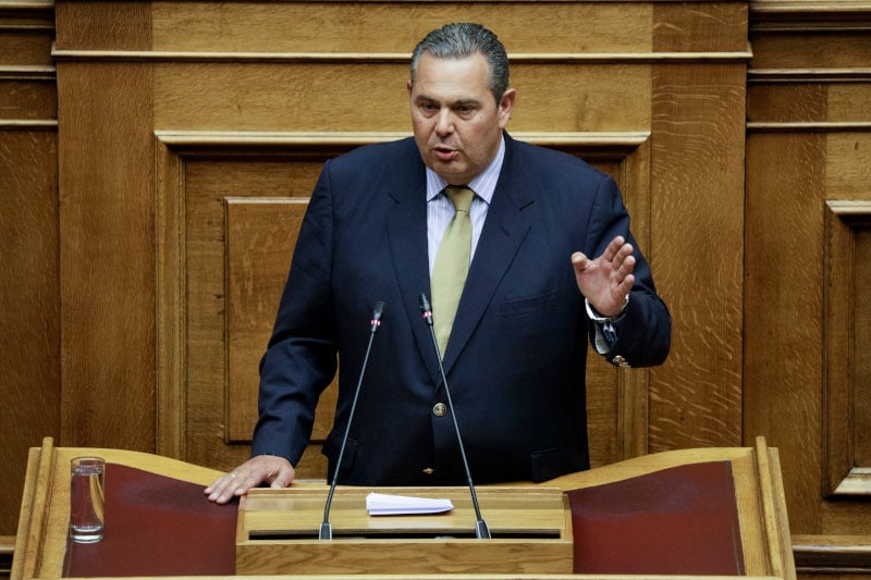 «Πόλεμος» από την πρώτη μέρα