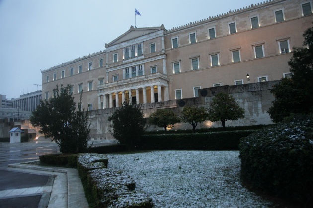 Χωρίς σοβαρά προβλήματα η επέλαση του χιονιά