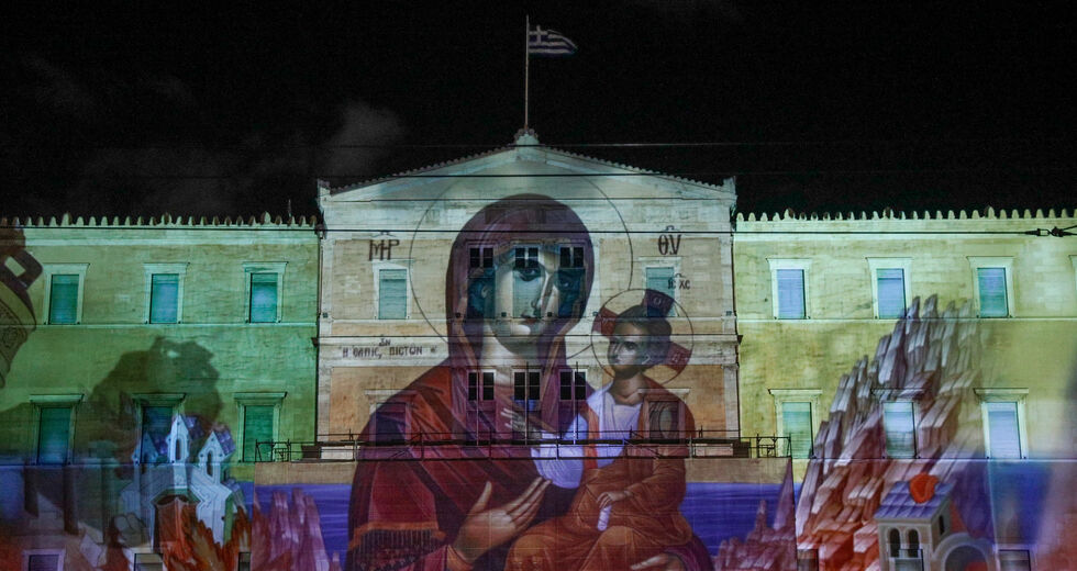 Τα τανκς ξαναμπαίνουν στη Βουλή