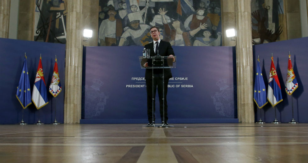 Οριακές ισορροπίες στη Σερβία