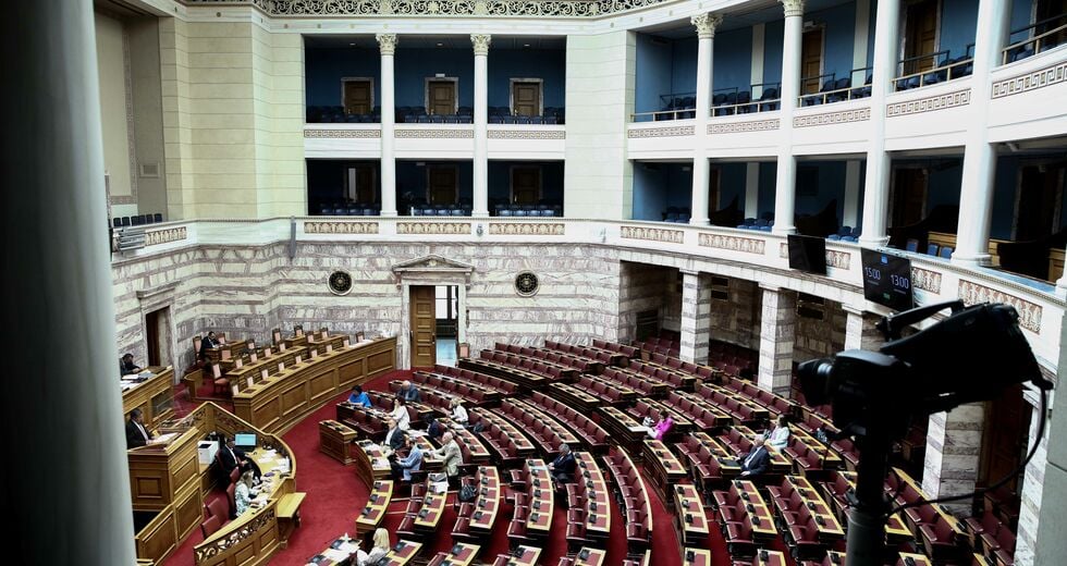 Τα ναζιστικά εγκλήματα και οι… παρεξηγήσιμες ασάφειες της τροπολογίας