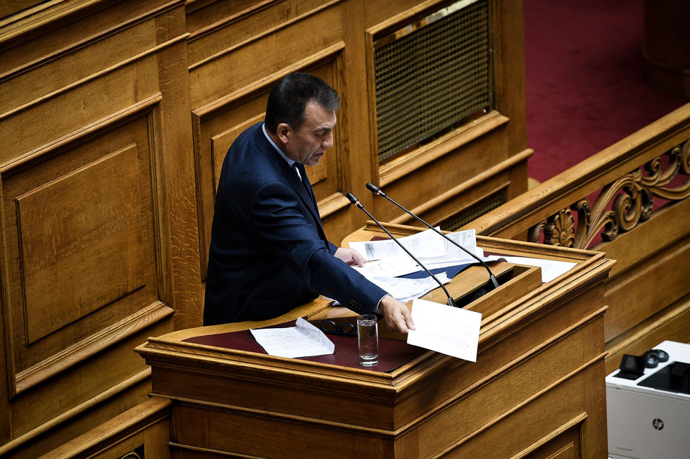 Μπουρλότο στα εργασιακά…