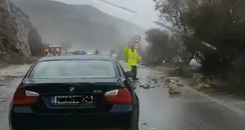 Στον κλοιό του «Ηφαιστίωνα» η Κρήτη