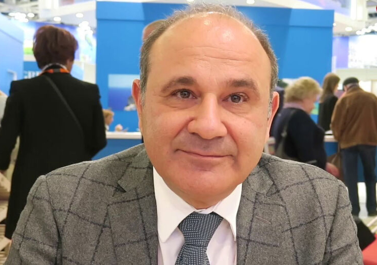 Κρήτη: «ναυαρχίδα» σε τουρισμό και κρούσματα