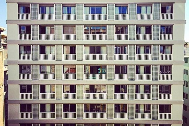 Η οδός Μητροπόλεως ανανεώνεται…