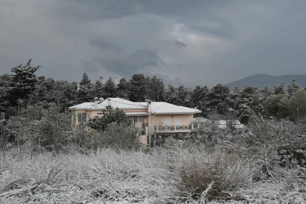 Χιόνισε και στην Αττική [ Φωτογραφίες ]