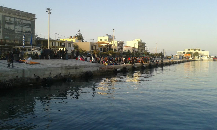 Άναψαν τα αίματα στη Χίο
