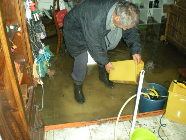 Προβλήματα από την κακοκαιρία στη Χίο