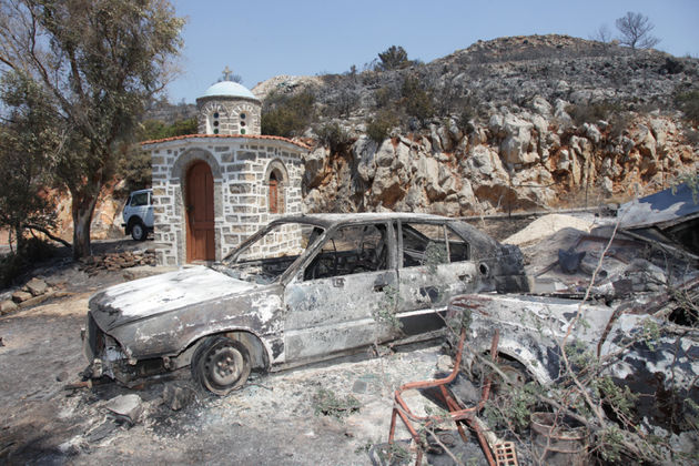Κόποι, όνειρα και ελπίδες έγιναν στάχτη