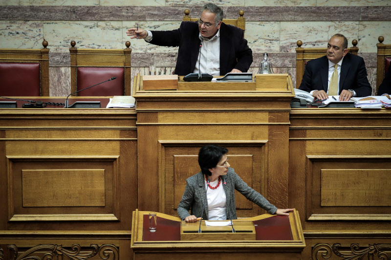 Ναζιστική πρόκληση από τη Χρυσή Αυγή για τις γερμανικές οφειλές