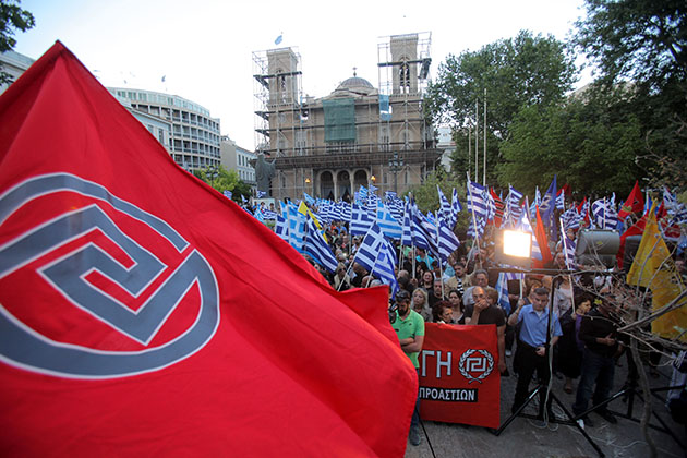Με τη σβάστικα στο μπράτσο