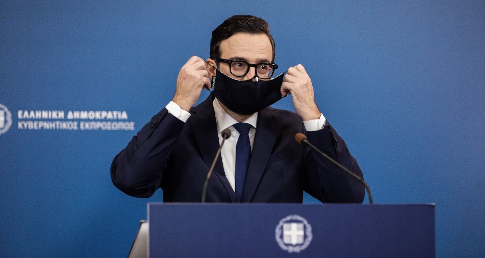 Φυγόκεντρες δυνάμεις στην ΕΕ με τα εμβόλια