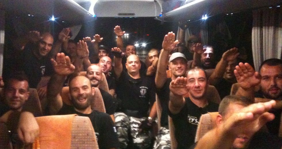 Διπλό «χαστούκι» στη Χρυσή Αυγή