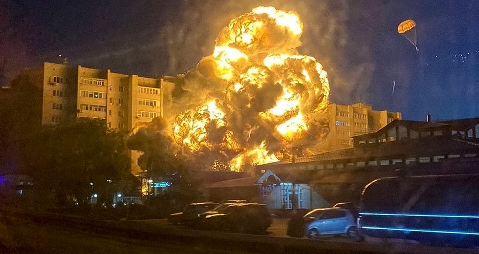 Τέλος ερευνών στο Γιέισκ, 13 οι νεκροί από τη συντριβή πολεμικού αεροσκάφους