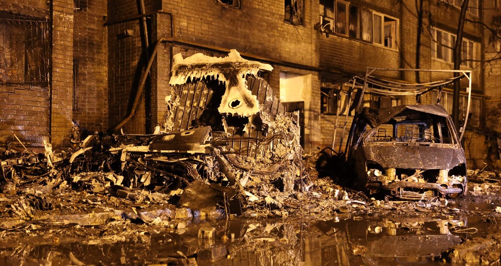 Τέλος ερευνών στο Γιέισκ, 13 οι νεκροί από τη συντριβή πολεμικού αεροσκάφους