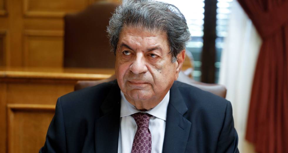 Κόλαφος ο Συνήγορος του Καταναλωτή για ιδιώτες παρόχους ρεύματος και ΡΑΕ