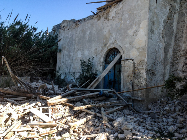 Συσκέψεις, έλεγχοι και μετασεισμοί στη Ζάκυνθο