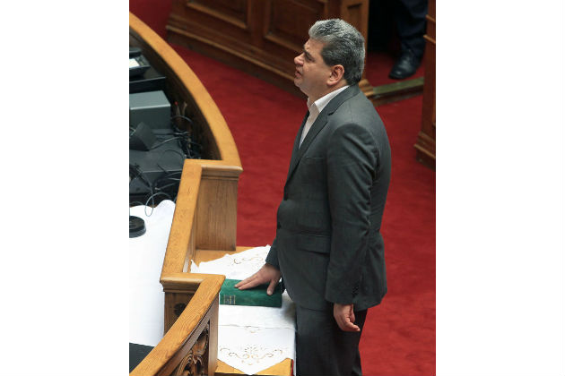 Τέρμα οι αυταπάτες, με ή χωρίς γραβάτες
