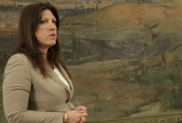 «Η Ελλάδα δεν πρέπει να παραμείνει μνημονιακή αποικία»